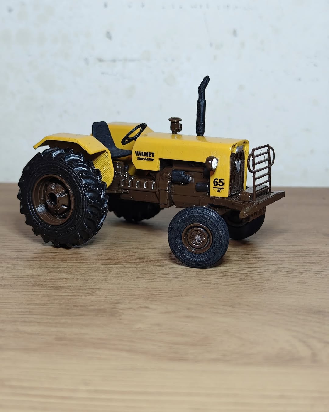 Miniatura Valmet 65ID - 1/32